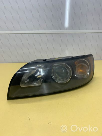 Volvo V50 Phare frontale 30698879