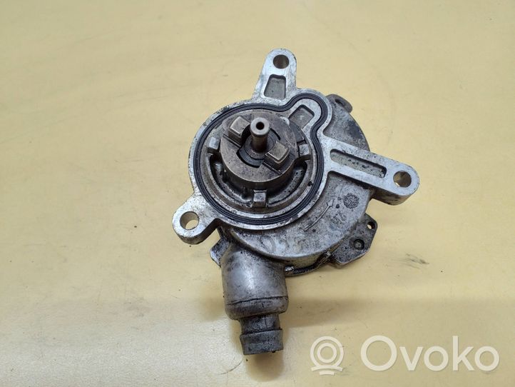 Volvo V70 Alipainepumppu 08658230