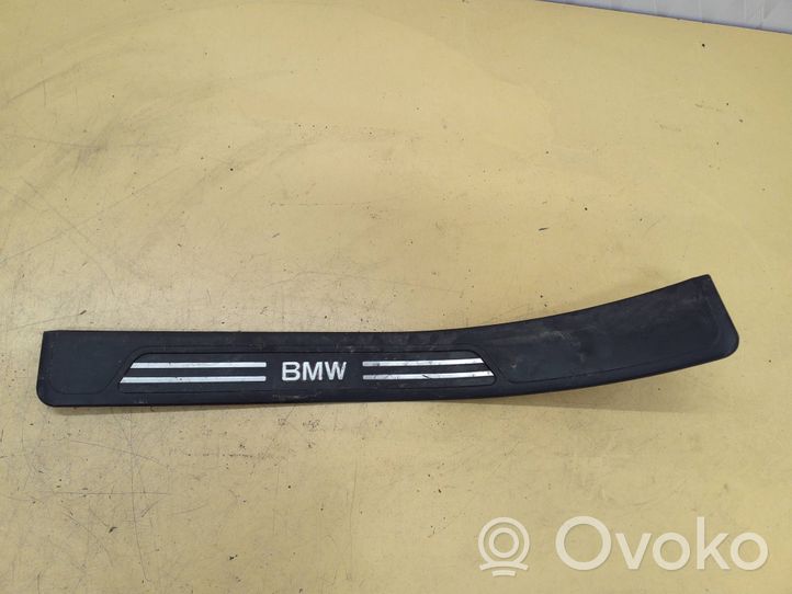 BMW 7 E38 Takaoven kynnyksen suojalista 8125937