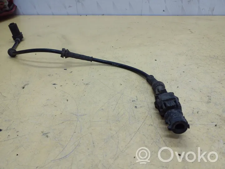 Opel Corsa C Czujnik prędkości obrotowej koła ABS 09115064