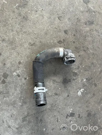 BMW X5 G05 Engine coolant pipe/hose 9398818