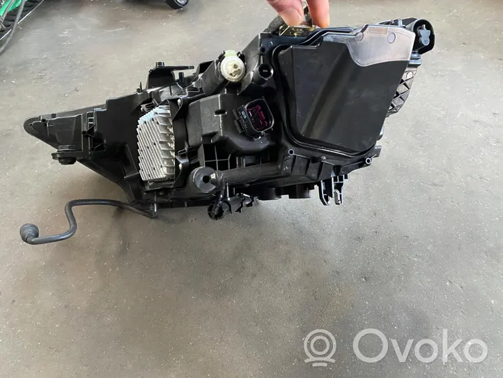 Audi A6 S6 C8 4K Lampa przednia 4K0941040A