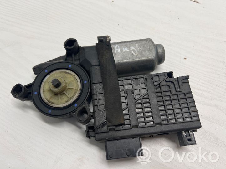 Citroen C4 Grand Picasso Mécanisme de lève-vitre avec moteur 9682495880