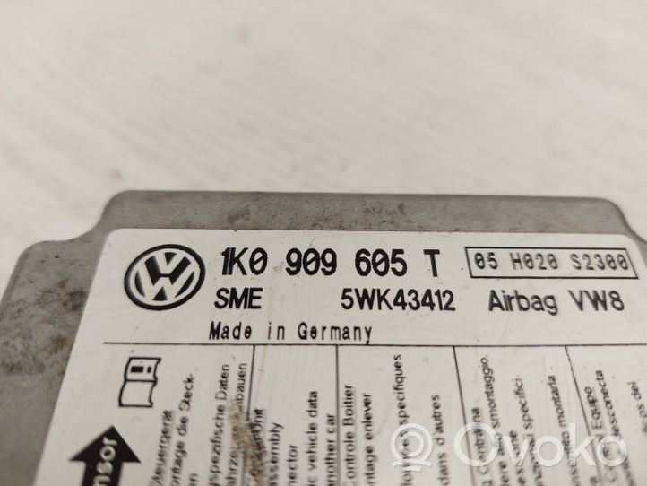 Volkswagen Golf V Turvatyynyn ohjainlaite/moduuli 1K0909605T