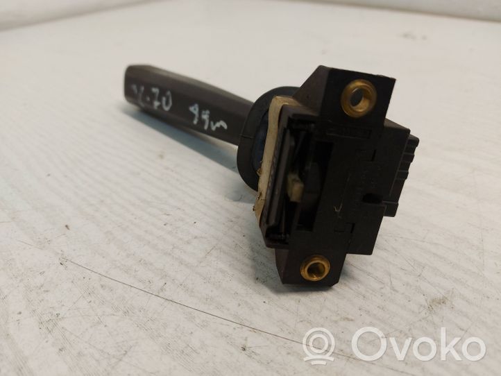 Volvo S70  V70  V70 XC Leva/interruttore dell’indicatore di direzione e tergicristallo D0TSAE0B93