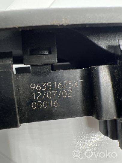 Peugeot 307 Interruptor del elevalunas eléctrico 96351625XT