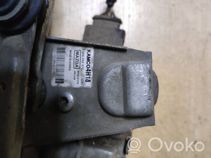 Mazda 3 I Tringlerie et moteur d'essuie-glace avant 4M5117508AA