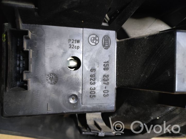 BMW 5 E60 E61 Lampa tylna 6923305