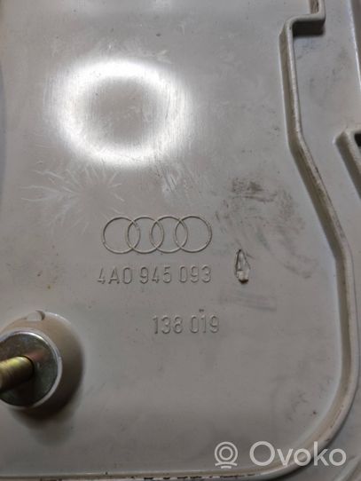 Audi A6 S6 C4 4A Lampy tylnej klapy bagażnika 4A0945093