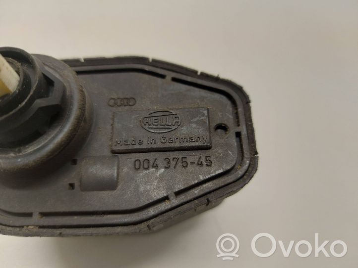 Audi 100 S4 C4 Motor de ajuste de nivel del faro delantero 00437545