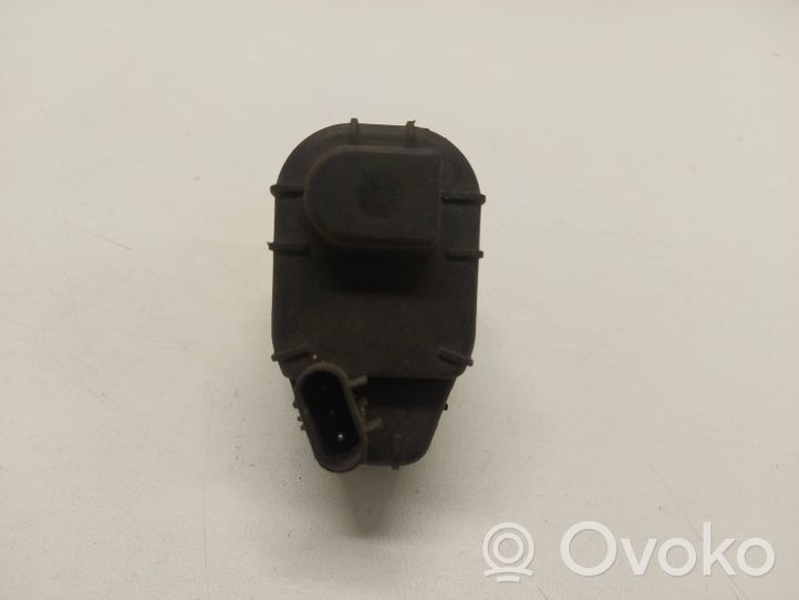 Opel Omega B1 Headlight level adjustment motor 90457812