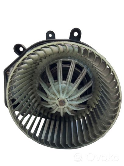 Volkswagen PASSAT B5 Heater fan/blower 8D1820021