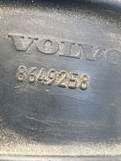 Volvo S60 Rura / Wąż dolotowy powietrza 8649258