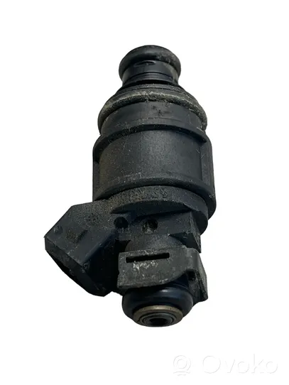 Opel Zafira A Fuel injector 90536149