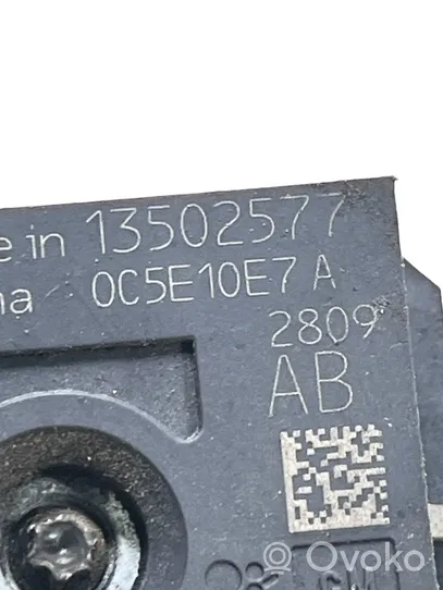 Opel Astra J Airbag deployment crash/impact sensor 13502577