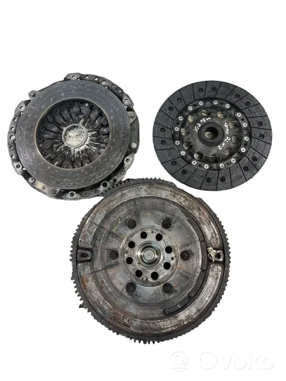 BMW X3 E83 Clutch set kit 415040110