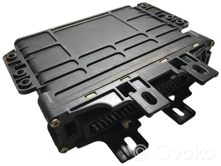 Audi A4 S4 B5 8D Module de contrôle de boîte de vitesses ECU 01N927733AR