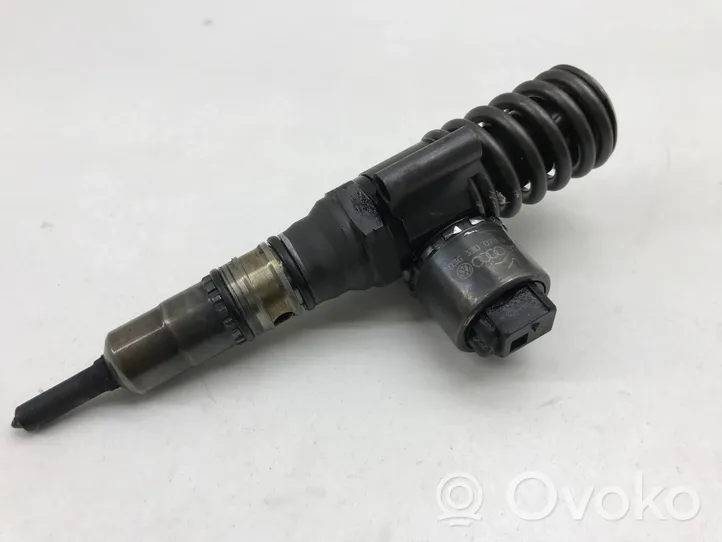 Audi A3 S3 8P Injecteur de carburant 03G130073G