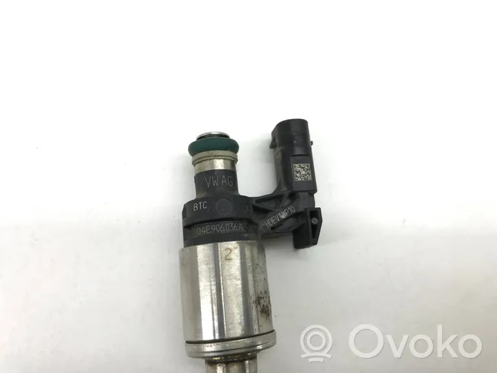 Volkswagen Golf VII Fuel injector 04E906036AE