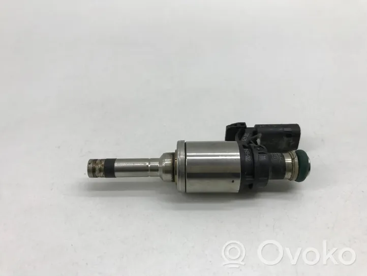 Volkswagen Golf VII Fuel injector 04E906036AE