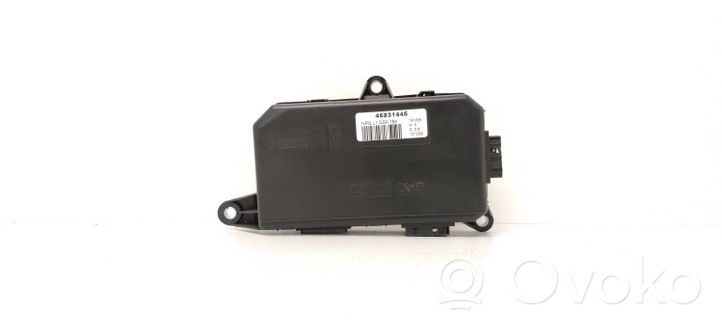 Fiat Croma Unité de commande module de porte 46831445