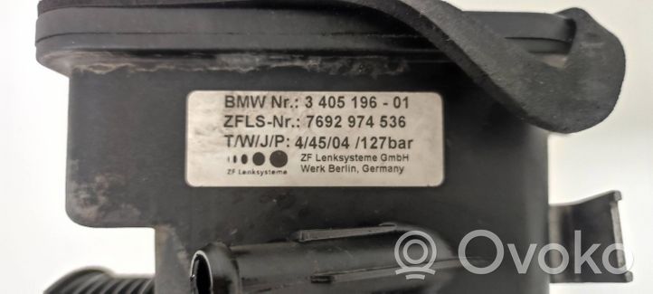 BMW X3 E83 Pompa del servosterzo 7692974536