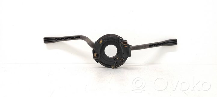 Audi 80 90 B2 Leva/interruttore dell’indicatore di direzione e tergicristallo 321953503F