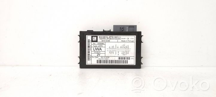 Opel Astra H Bluetooth control unit module 13252891