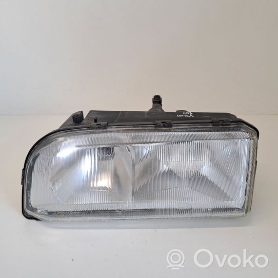 Volvo 850 Phare frontale 14200500