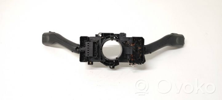 Volkswagen Jetta IV Leva/interruttore dell’indicatore di direzione e tergicristallo 8L0953513N