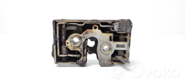 Audi 80 90 B2 Serratura portiera posteriore 1Z3839016D