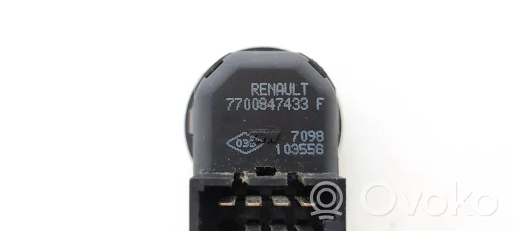 Renault Megane I Sivupeilin kytkin 7700847433F