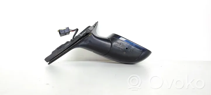 Audi A6 S6 C5 4B Front door electric wing mirror E6022319