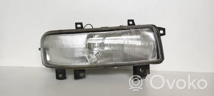 Renault Master II Phare frontale 7700352104C