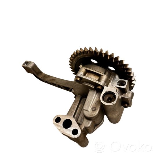 Volkswagen Transporter - Caravelle T5 Oil pump 070115153