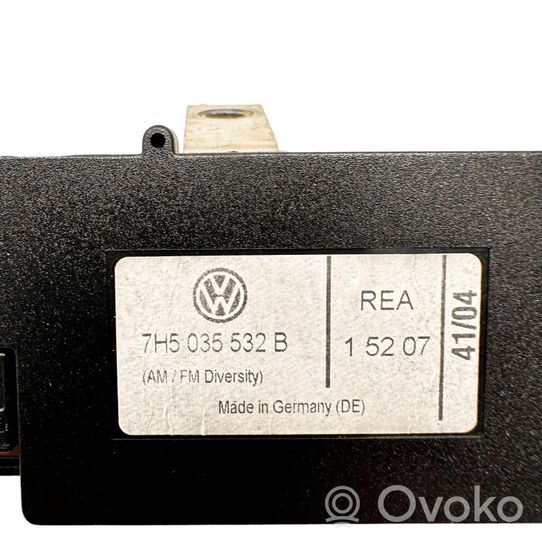 Volkswagen Multivan T5 Sound amplifier 7H5035532B