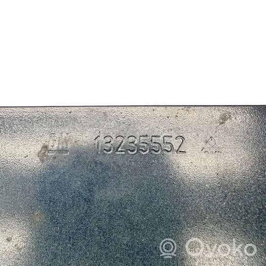 Opel Insignia A Poprzeczka zderzaka przedniego 13235552