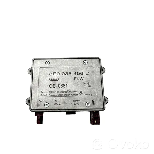 Audi A6 S6 C6 4F Antenos stiprintuvas 8E0035456D