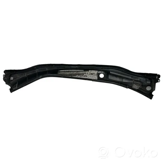 Toyota Avensis Verso Windshield trim 5570844110