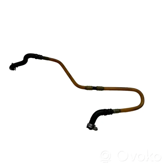 BMW 5 E39 Tuyau d'alimentation conduite de carburant 