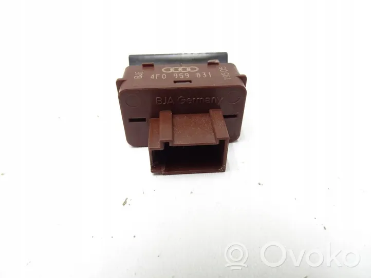 Audi A6 S6 C6 4F Interrupteur d'ouverture de coffre 4F0959831