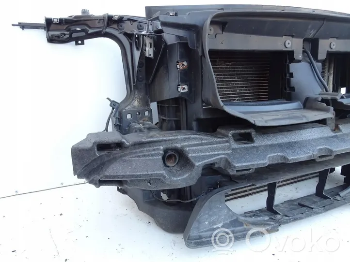 BMW X1 E84 Support de radiateur sur cadre face avant N47