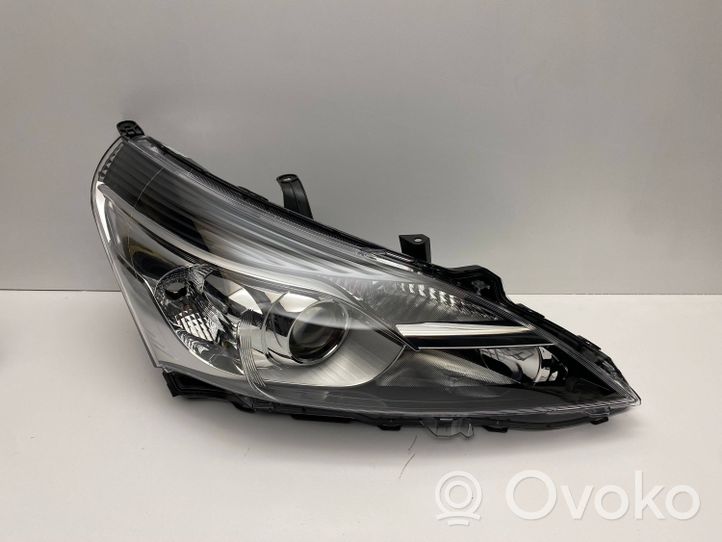 Toyota Verso Phare frontale 811300F16100