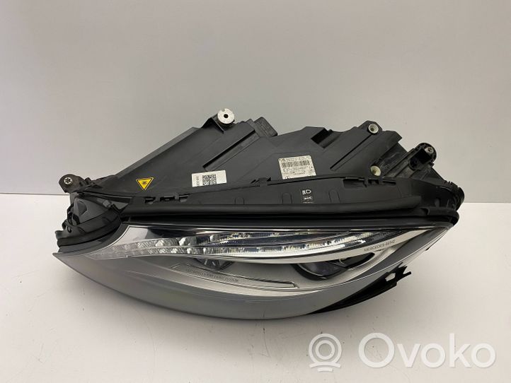 Mercedes-Benz S W222 Lampa przednia A2228201059