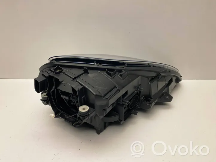 Porsche Macan Lampa przednia 95B941009AL