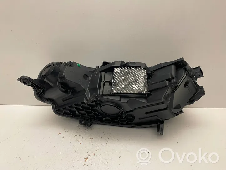 Audi A5 Lampa przednia 8W6941040