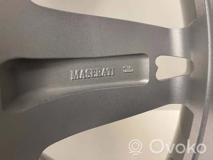 Maserati Quattroporte R20-alumiinivanne 920010813