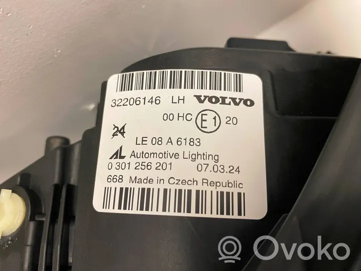 Volvo C70 Lampa przednia 32206146