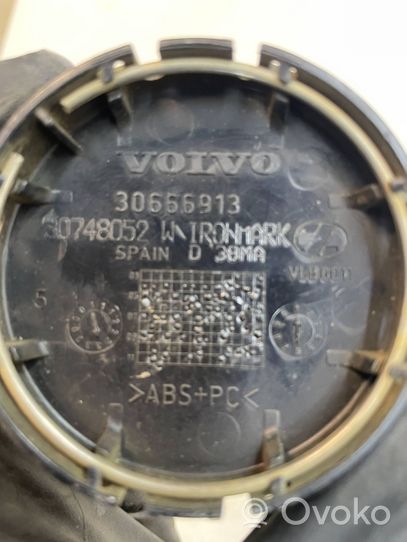 Volvo S60 Original wheel cap 30748052