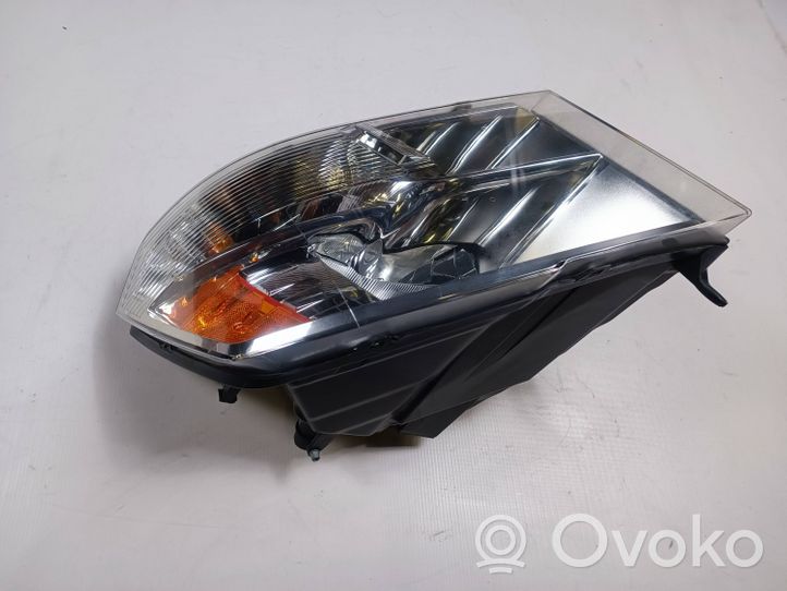 Dodge RAM Lampa przednia 68001485